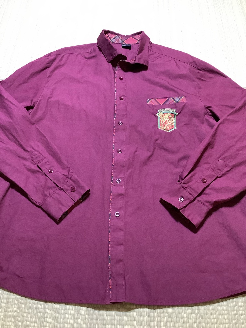 Universal Studios Harry Potter Gryffindor Button Up Long Sleeve Shirt Wine XL